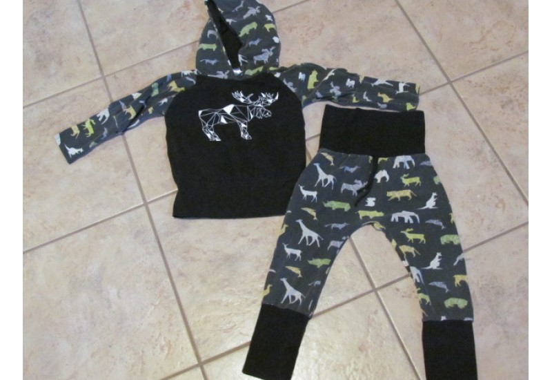 Ensemble hoodie et pantalon Azuria design 6-36 mois- Orignal